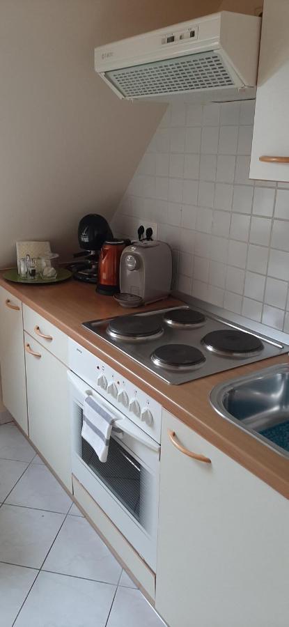 Napko Apartman Шопрон Екстериор снимка