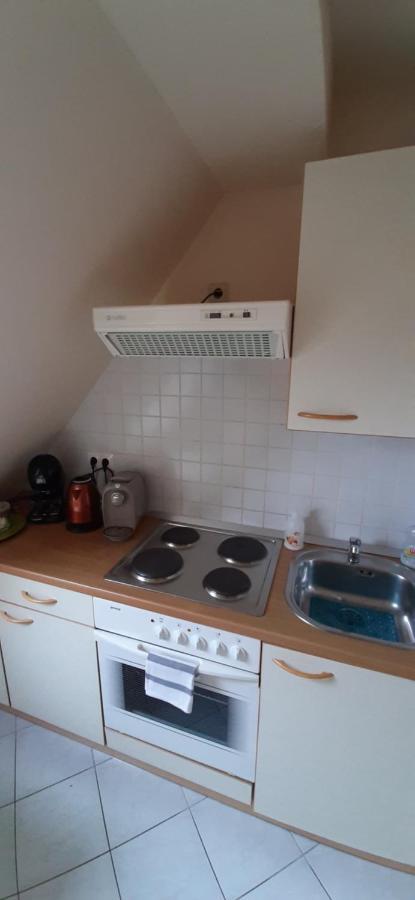 Napko Apartman Шопрон Екстериор снимка