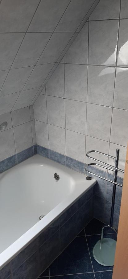 Napko Apartman Шопрон Екстериор снимка